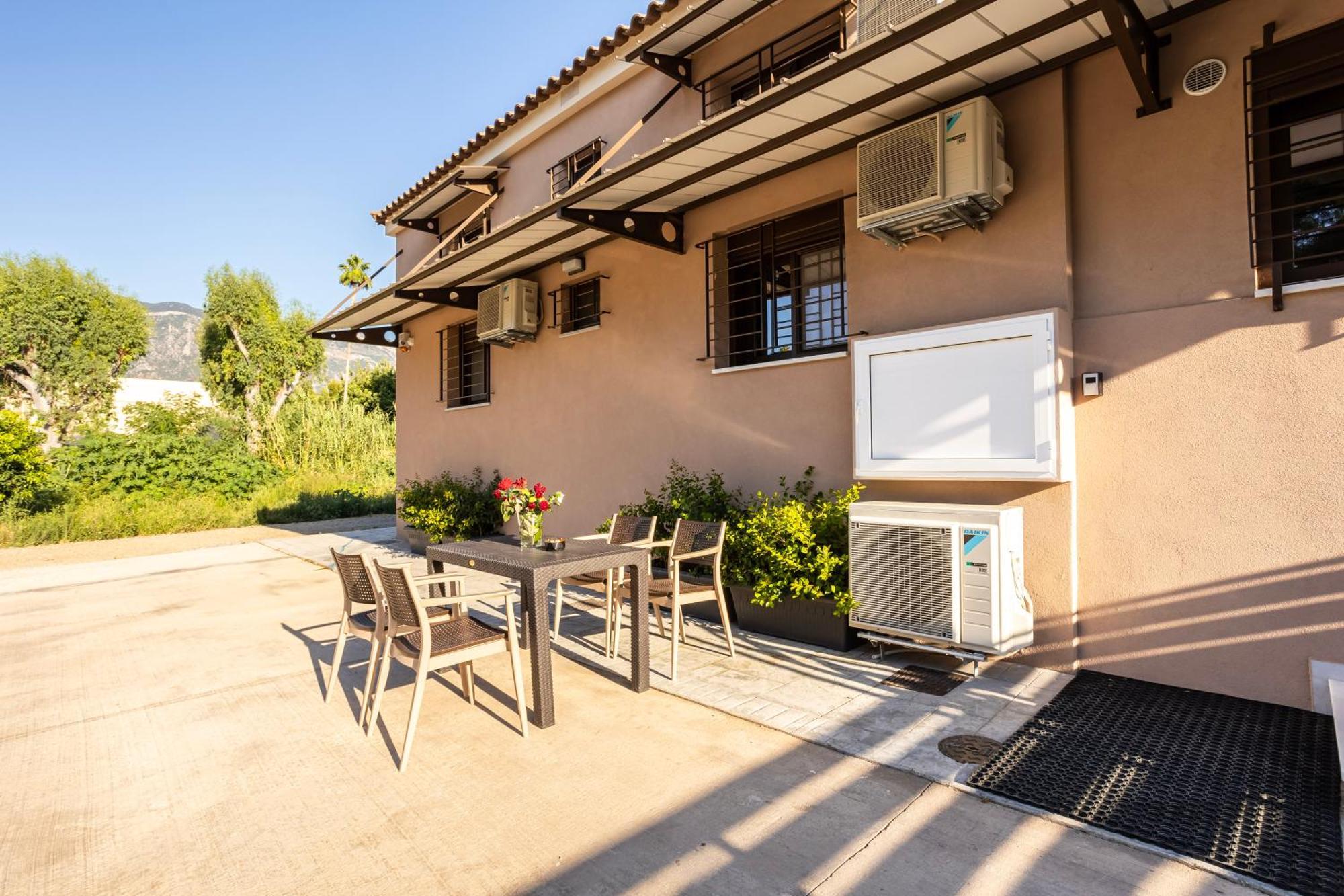 Grande Luxury Villa Kalamata - 3 Экстерьер фото